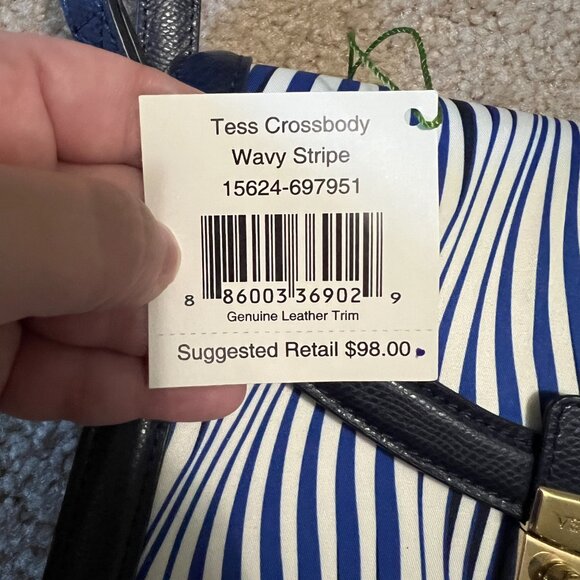 NWT Vera Bradley Tess Crossbody, Wavy Stripe - Picture 2 of 9